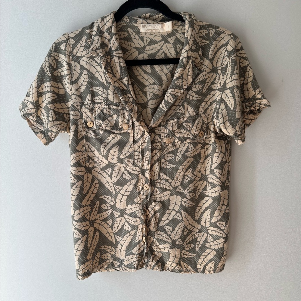 BEACHGOLD button down - Picture 2 of 6